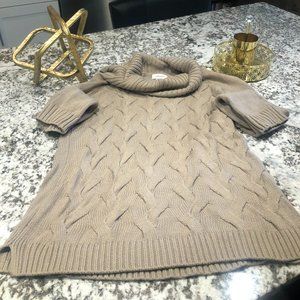 Calvin Klein Sweater Size Medium